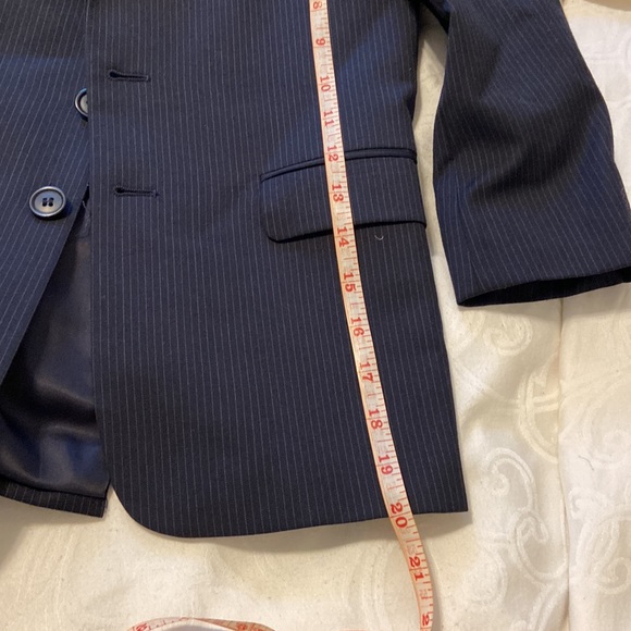Lord & Taylor Boys Suit - Picture 13 of 15